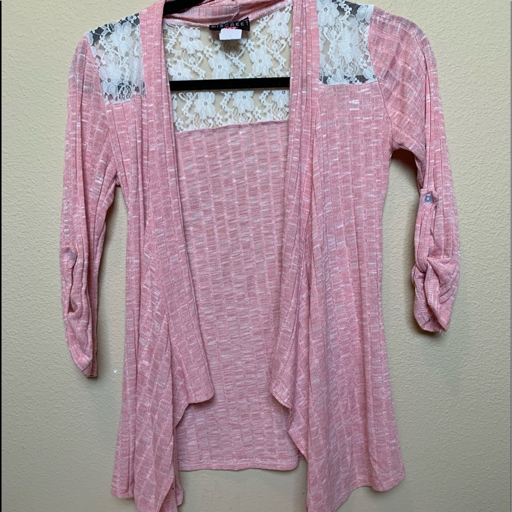 Discreet mid sleeve pink cardigan small